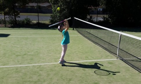 子供にテニスを習わせることについて